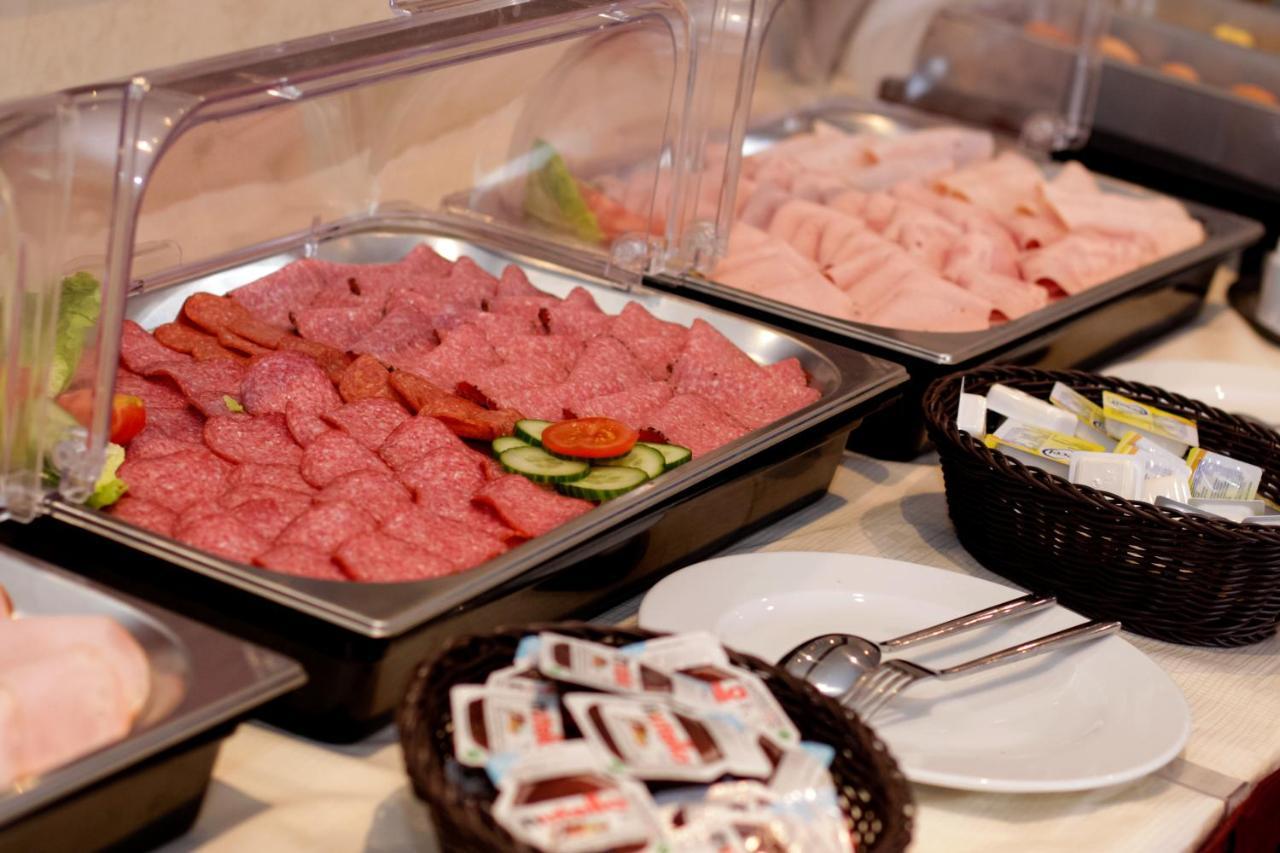 Grand Palace Hotel Hannover Ngoại thất bức ảnh