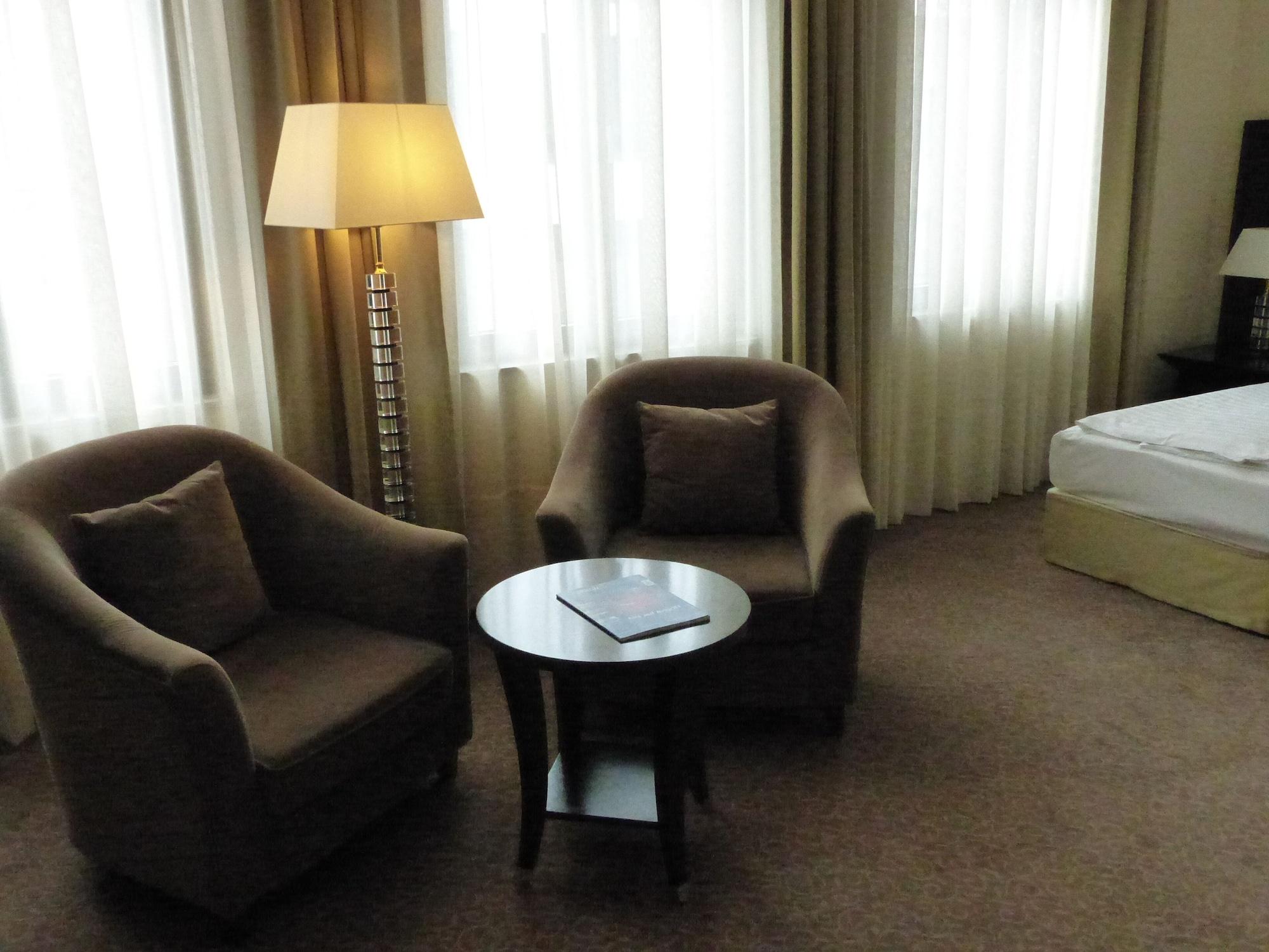 Grand Palace Hotel Hannover Ngoại thất bức ảnh