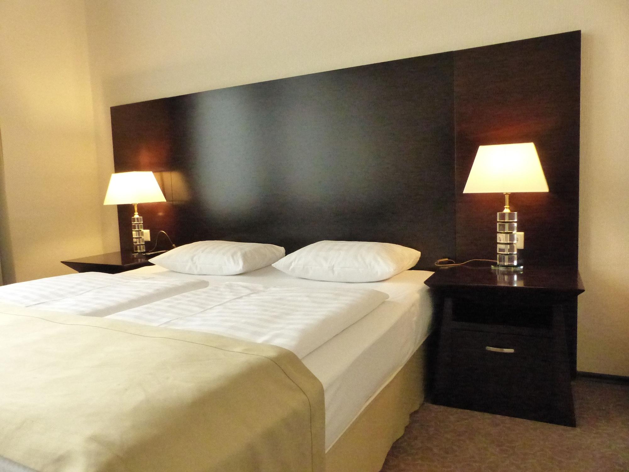 Grand Palace Hotel Hannover Ngoại thất bức ảnh
