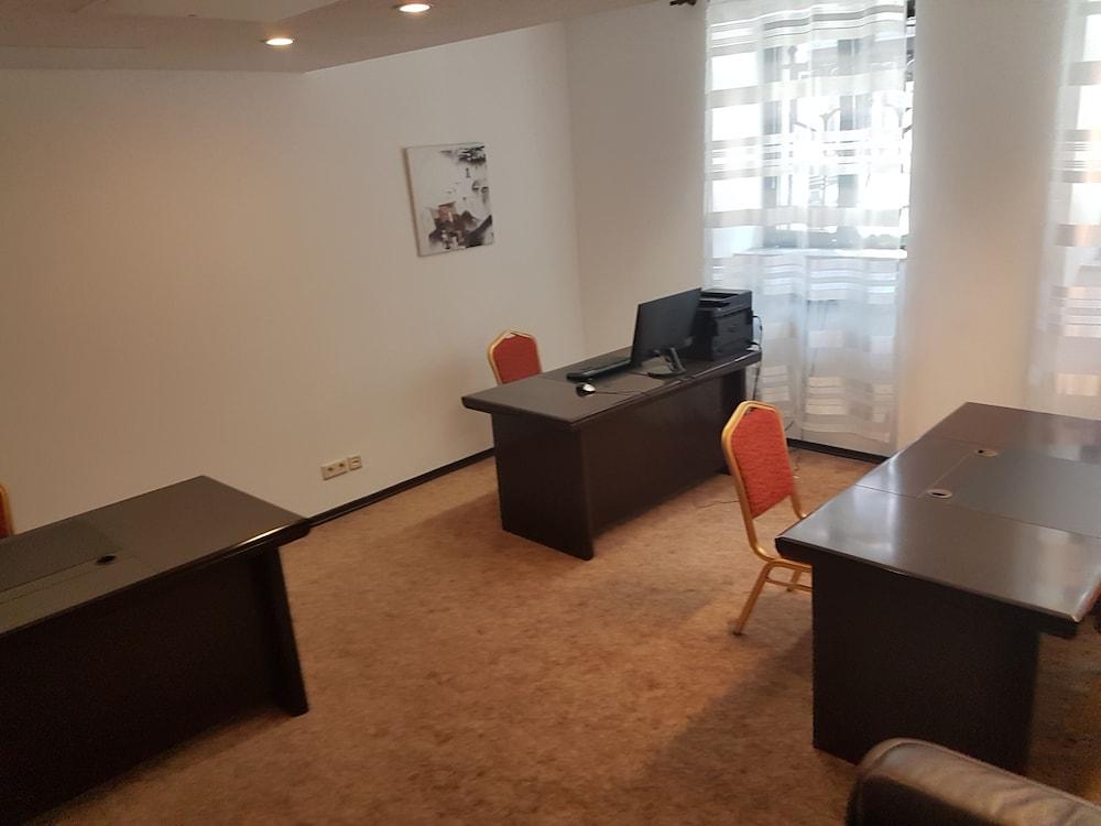 Grand Palace Hotel Hannover Ngoại thất bức ảnh