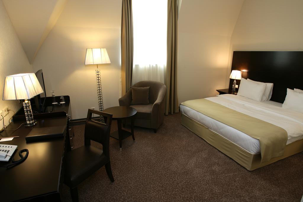 Grand Palace Hotel Hannover Ngoại thất bức ảnh