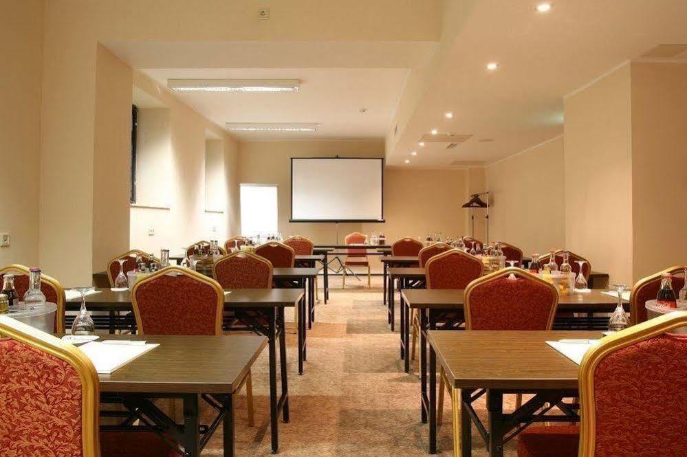 Grand Palace Hotel Hannover Ngoại thất bức ảnh